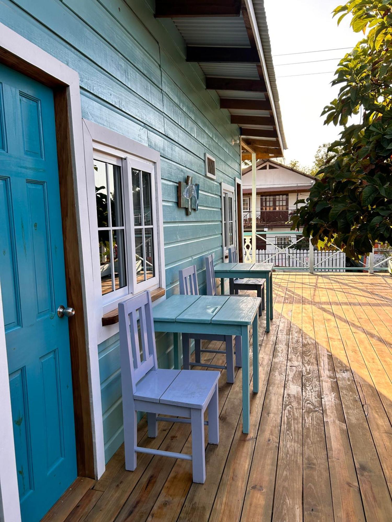 Casa Pelicano Bocas del Toro Exterior photo