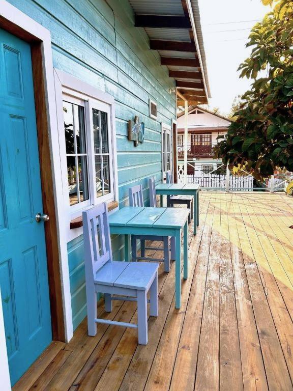 Casa Pelicano Bocas del Toro Exterior photo